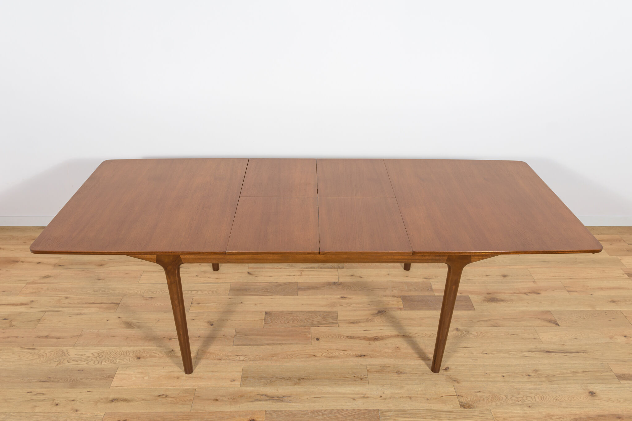Mid-Century Teak Extendable Dining Table from McIntosh, 1960s