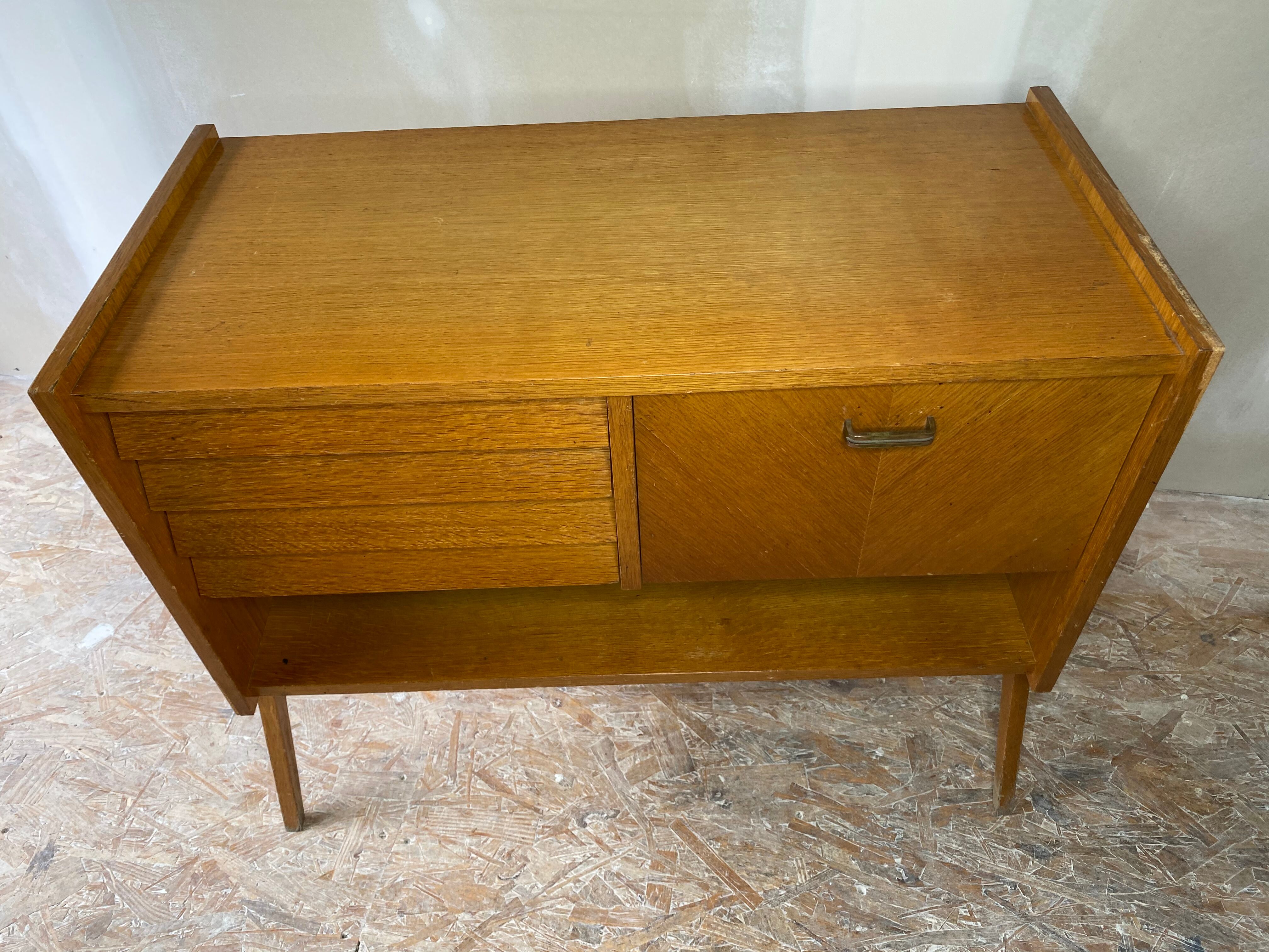 Enfilade foot compass