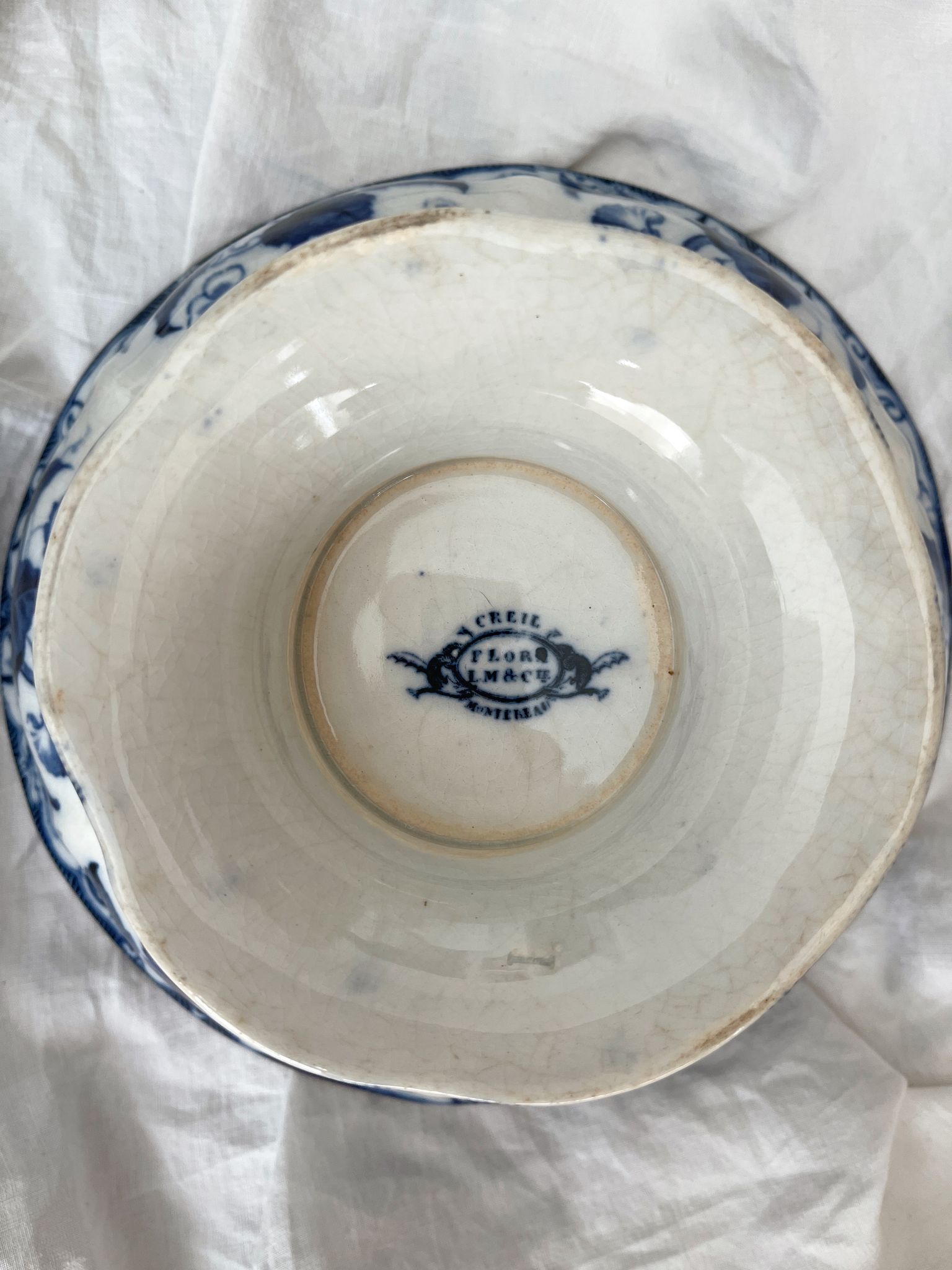 Flora pedestal bowl/salad bowl, Creil and Montereau, late 19th century