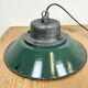 Suspension industrielle en émail vert et fonte, années 1960