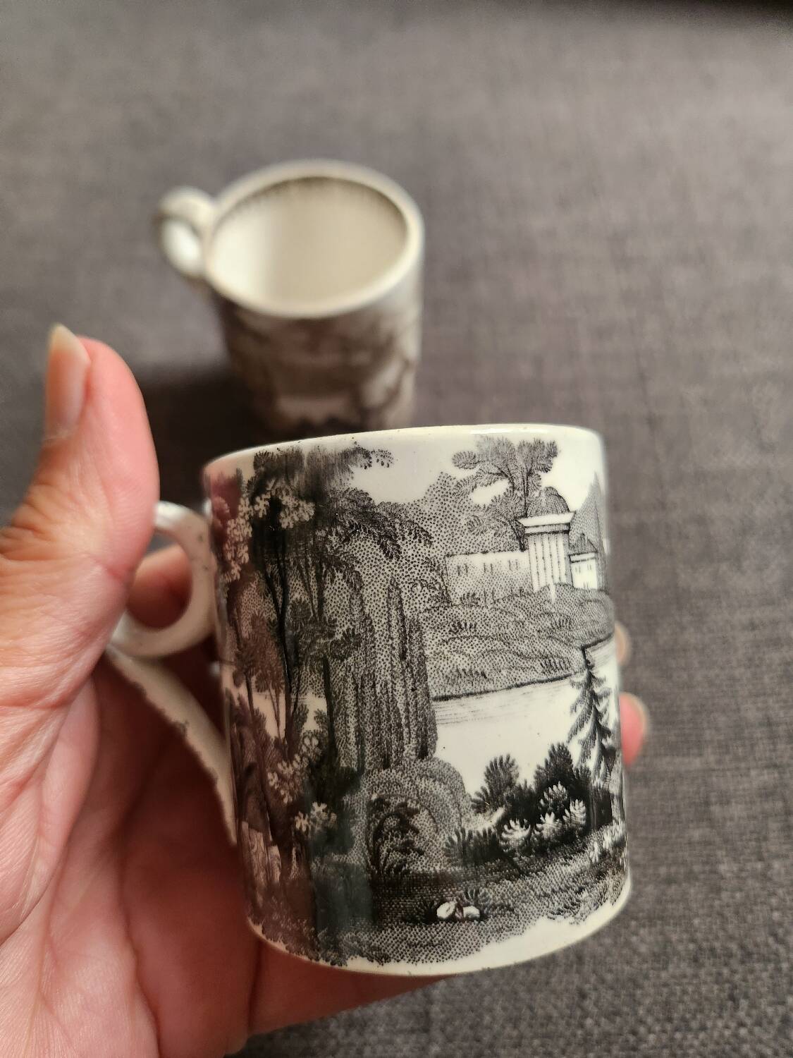 Deux tasses ancienne David Johnston