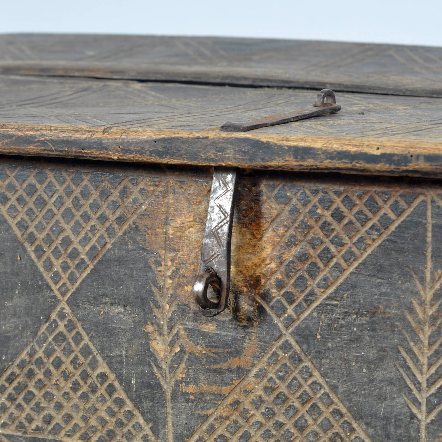 Antique beech shepherd's chest, 1820s