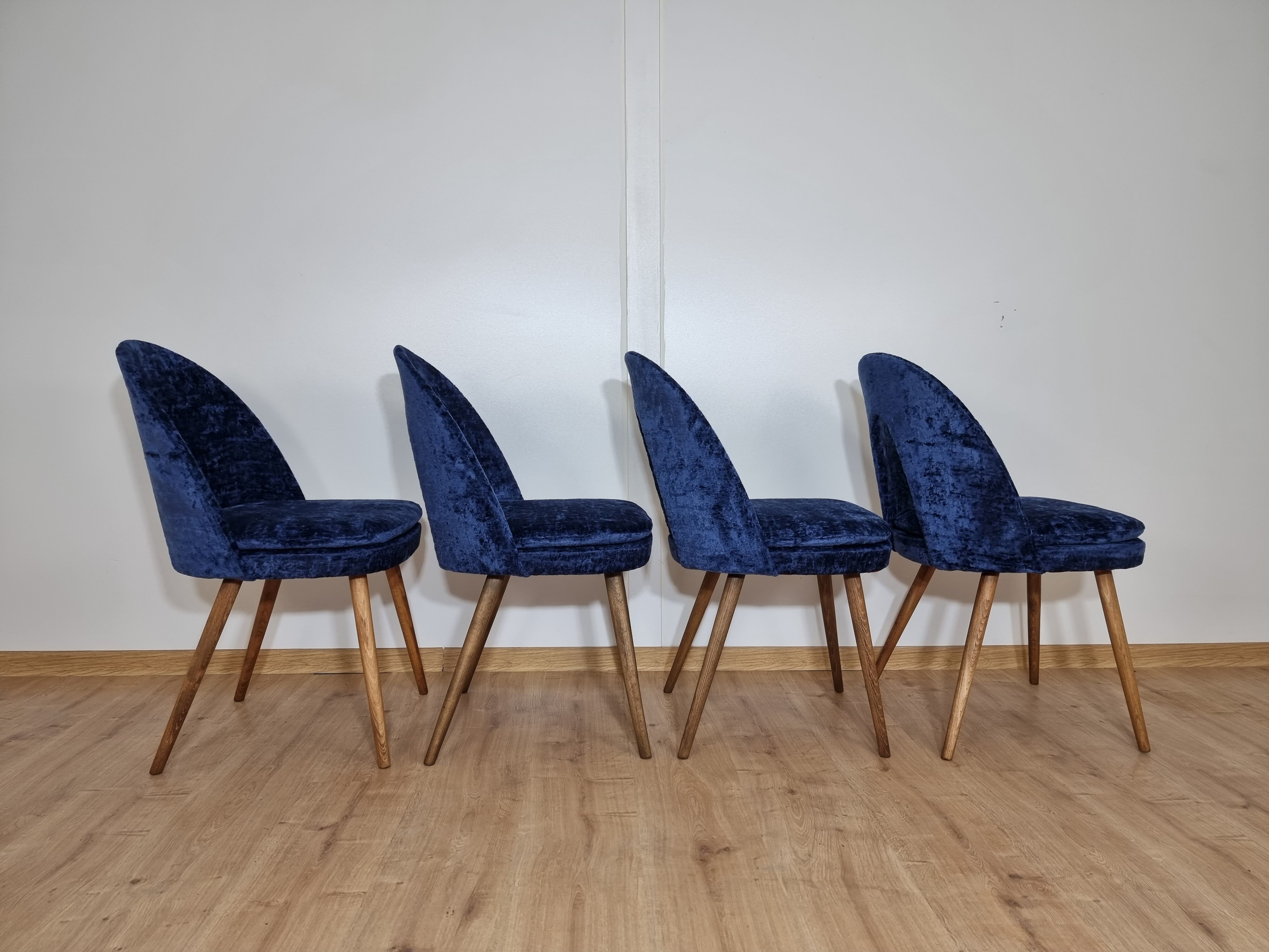 Antonin Suman dining chairs