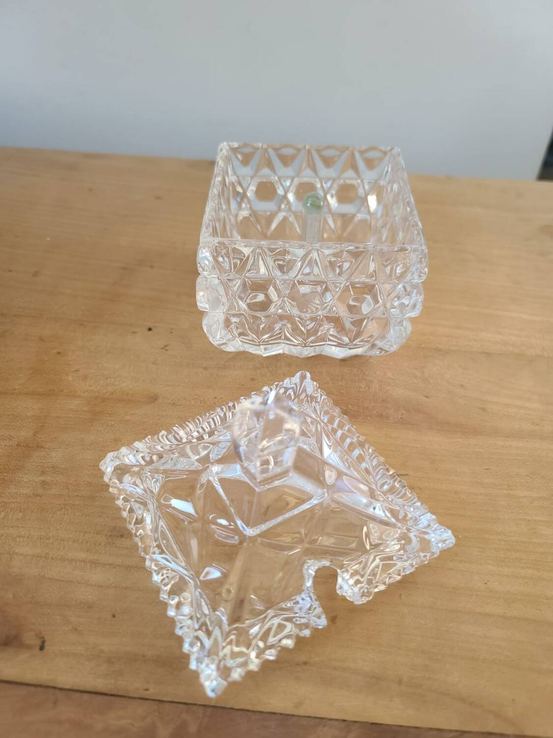 Vintage (70s) crystal sugar or other condiment pot with lid