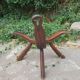 Chaise basse tripode vintage