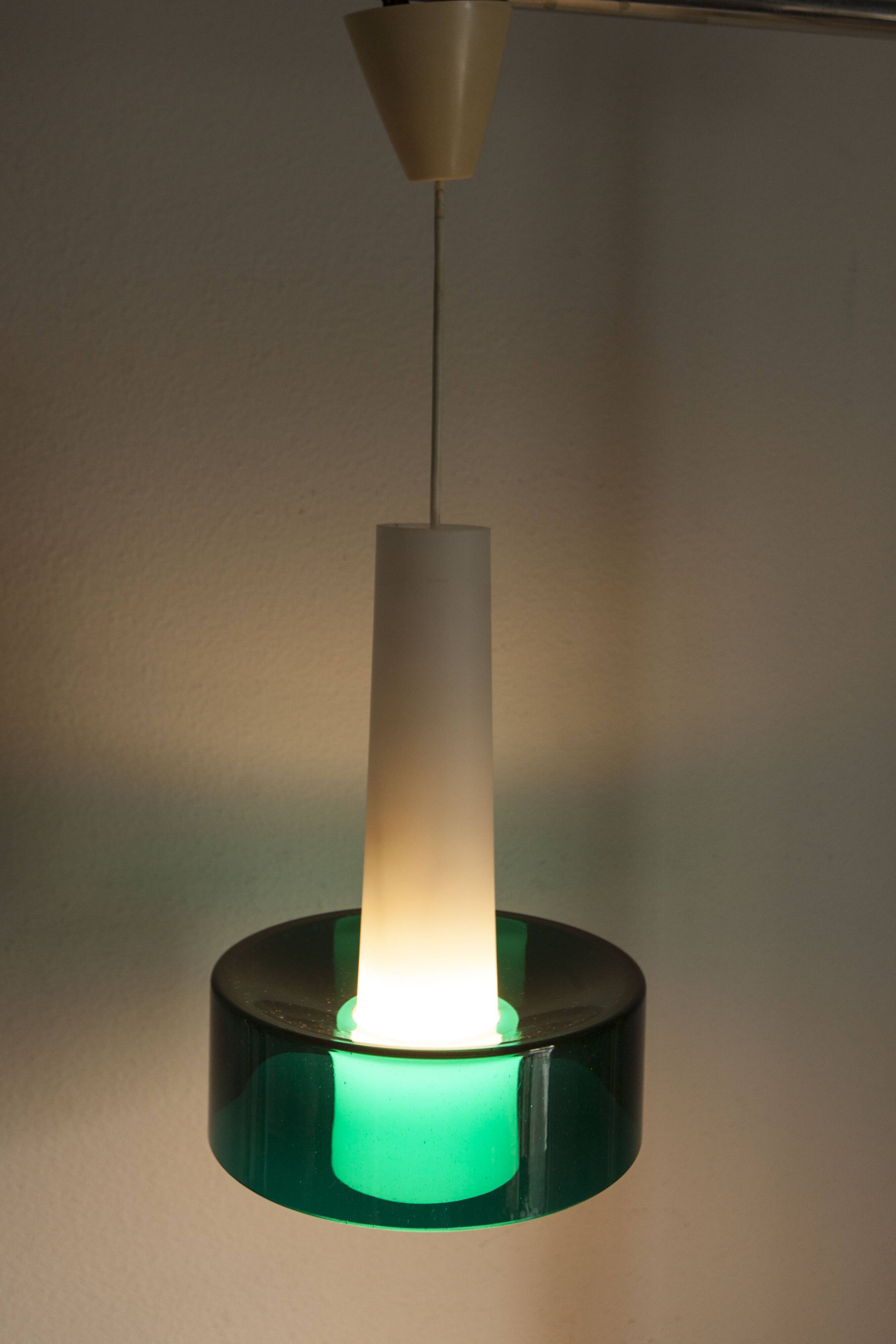 Vintage suspension in 2 elements, white opaline and transparent glass.
