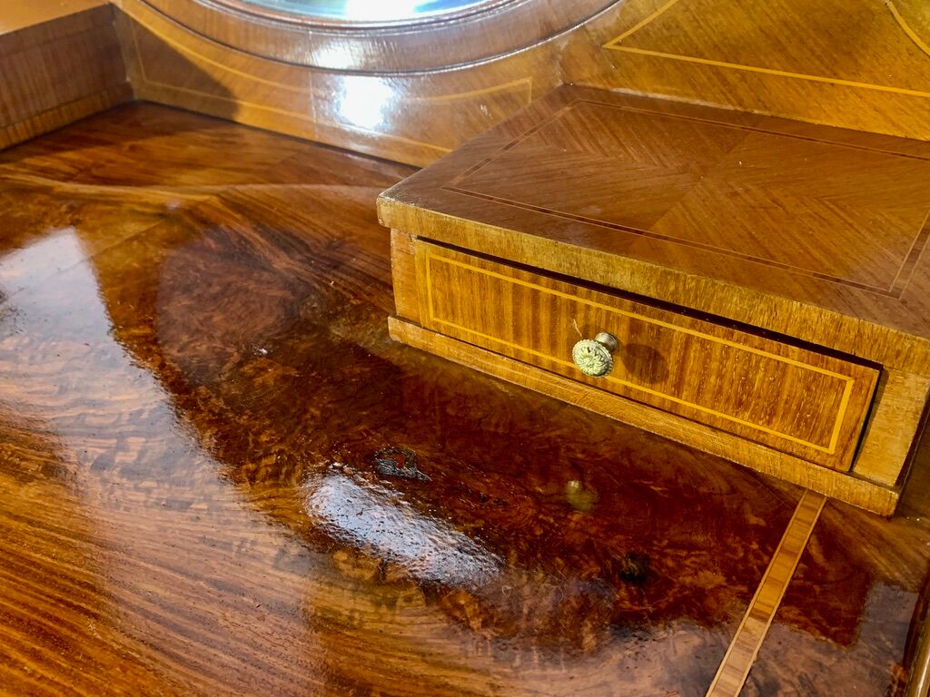 Louis XVI style dressing table in rosewood marquetry