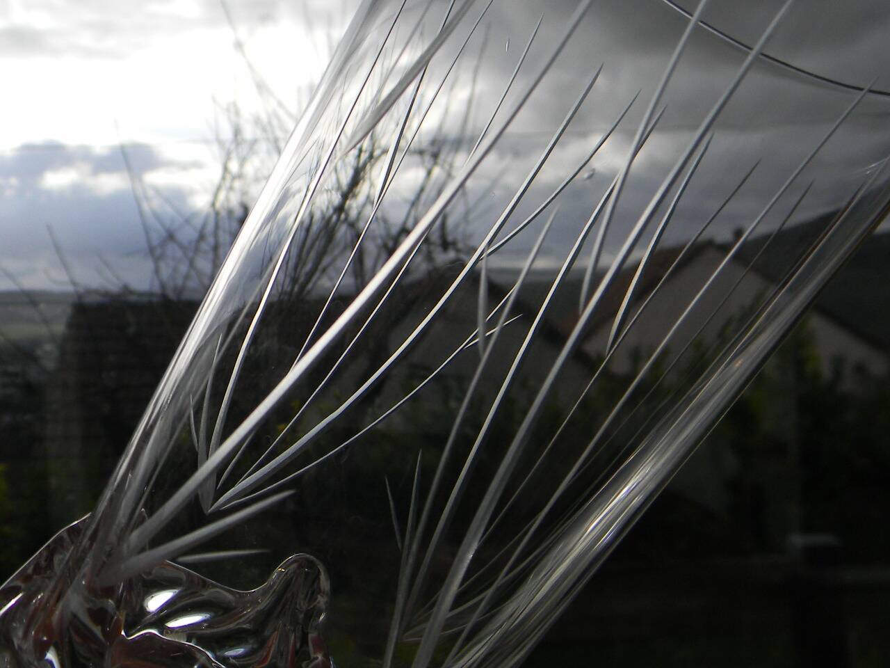 Lot de 6 verres à orangeade en cristal de daum france. modèle sorcy gravé.