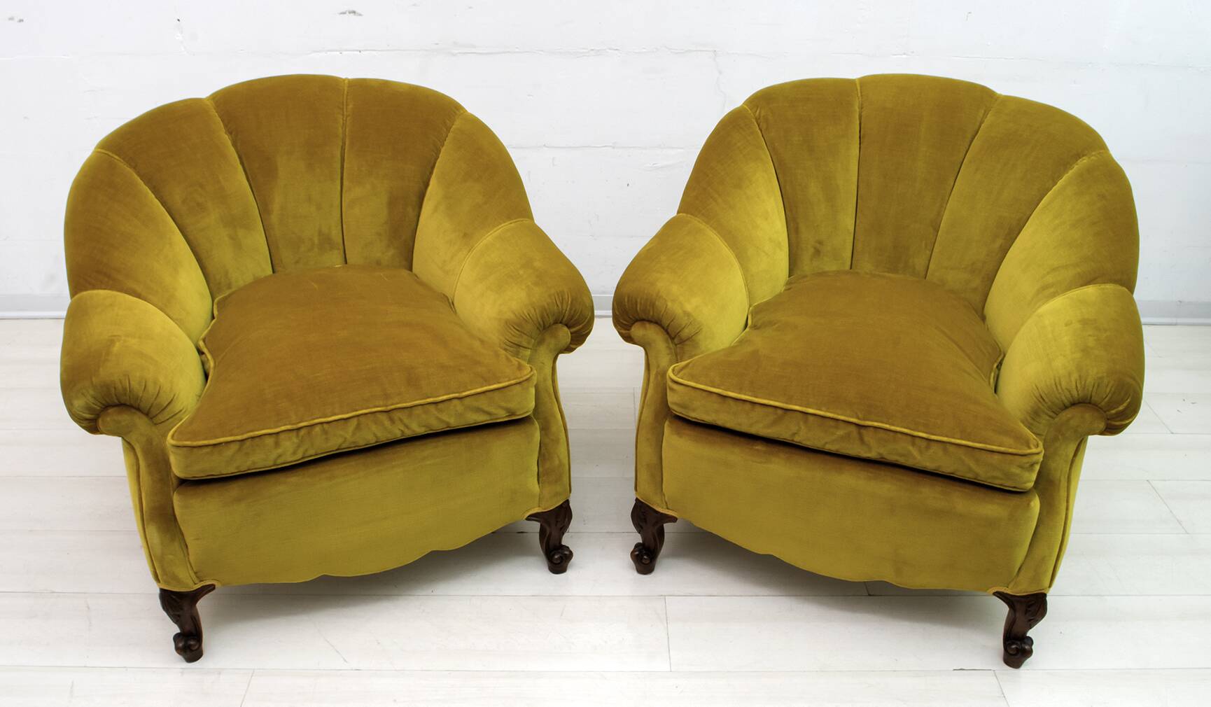 Pair of Mid-Century Modern Italian Velvet Armchairs, 1950s