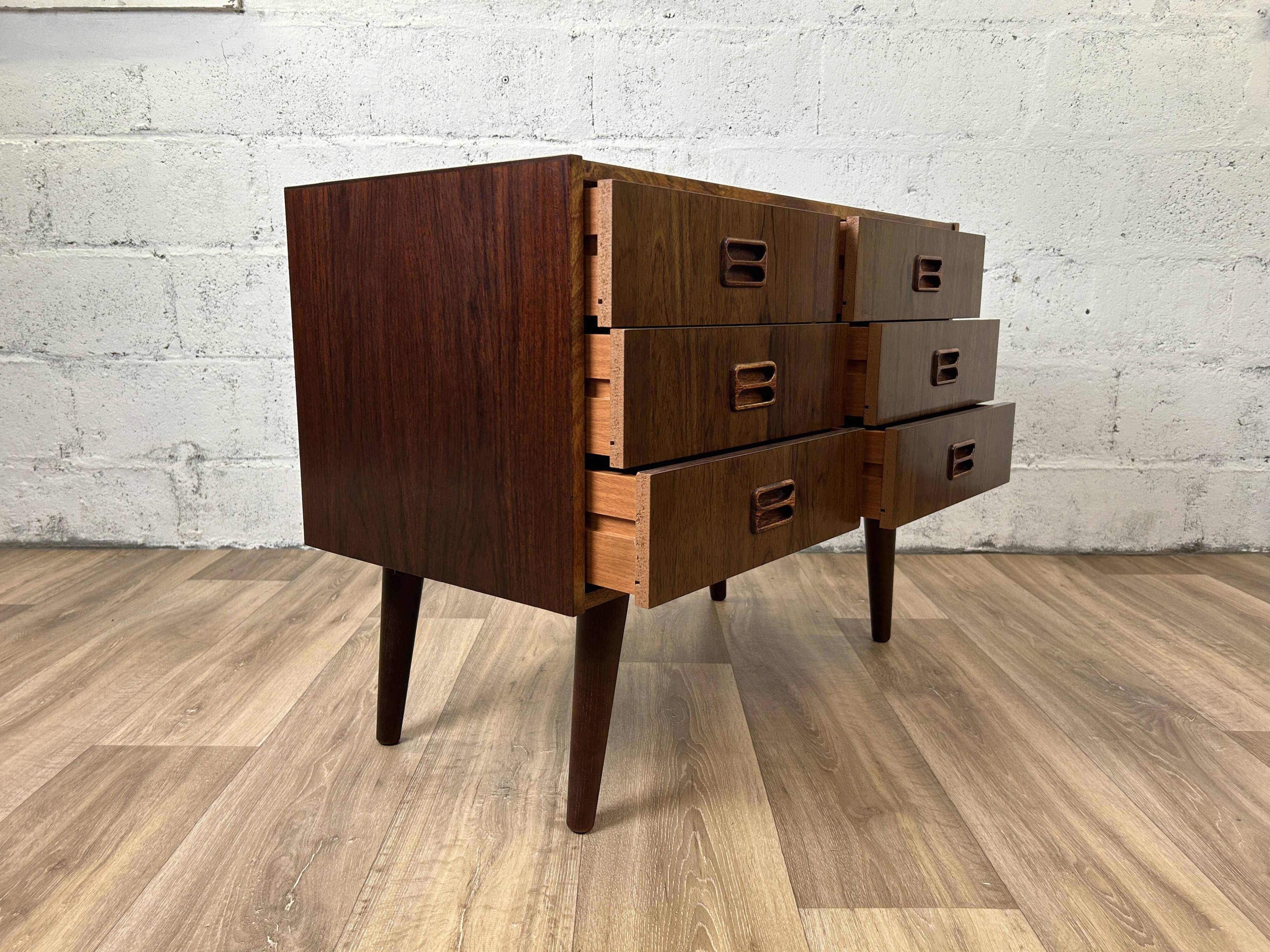 Vintage Scandinavian low chest of drawers in rosewood by Westergaards Mobelfabrik, 1960s