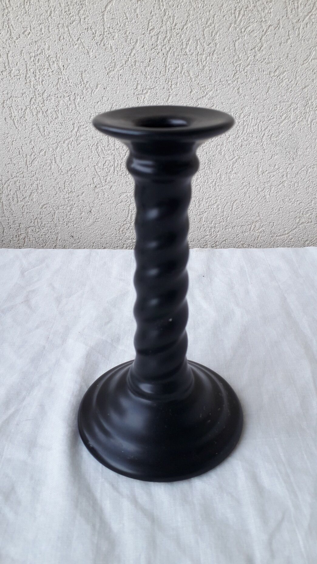 Ceramic candle holders