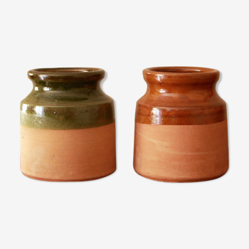 Pair of terracotta pots