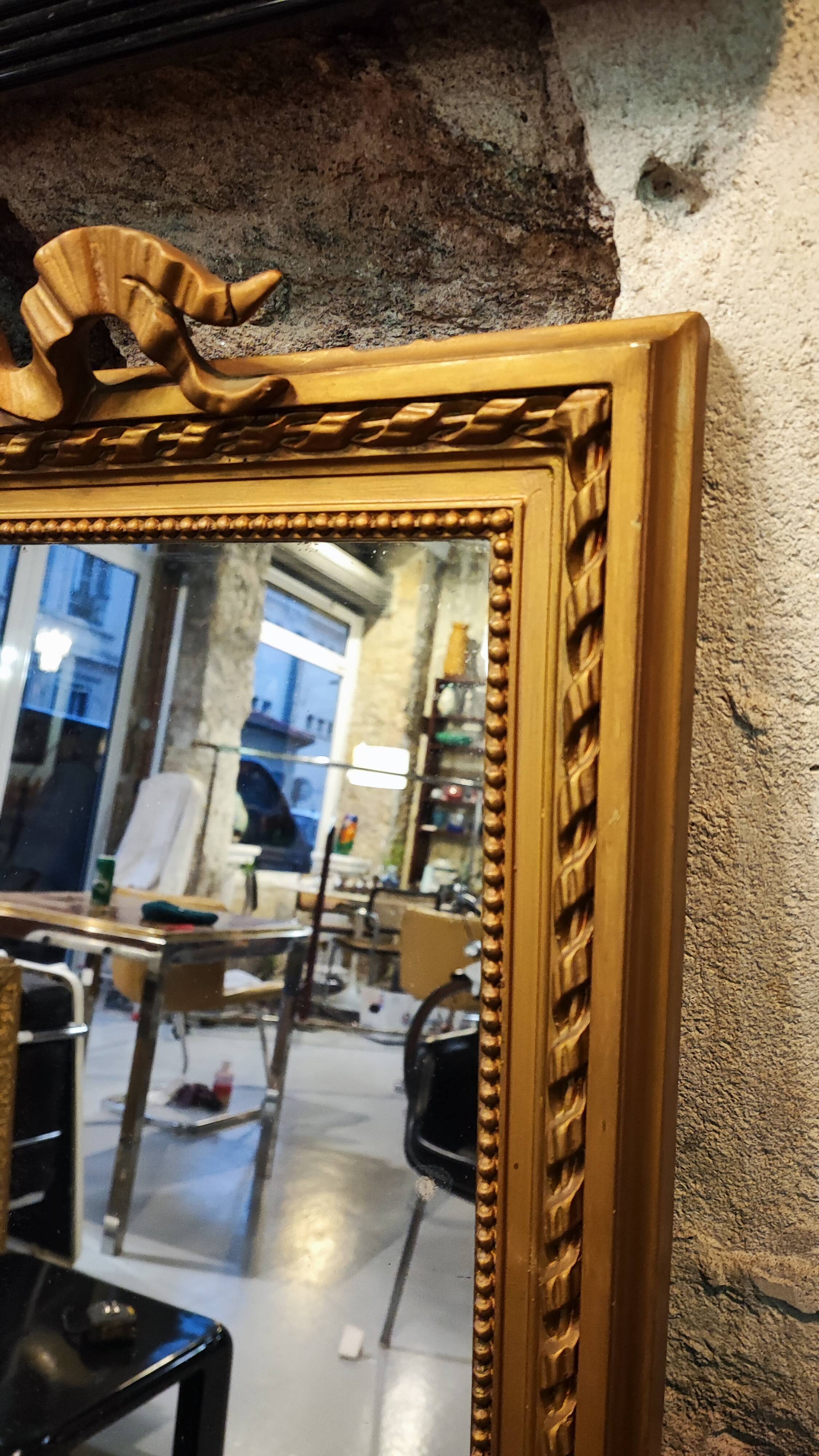 Large gilded mirror with ribbon – Napoleon III period – 136 cm