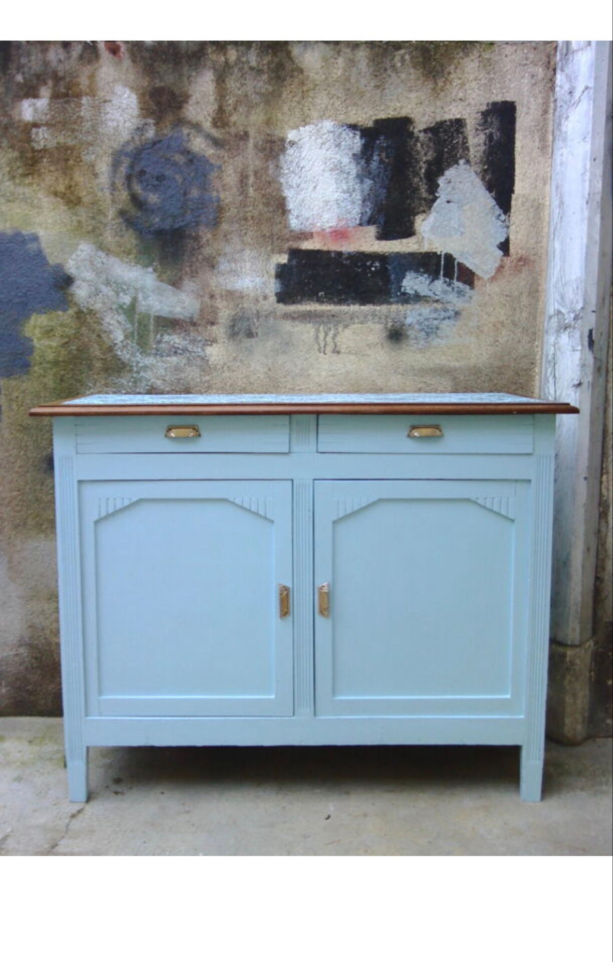 Art Deco buffet from the 1930s.