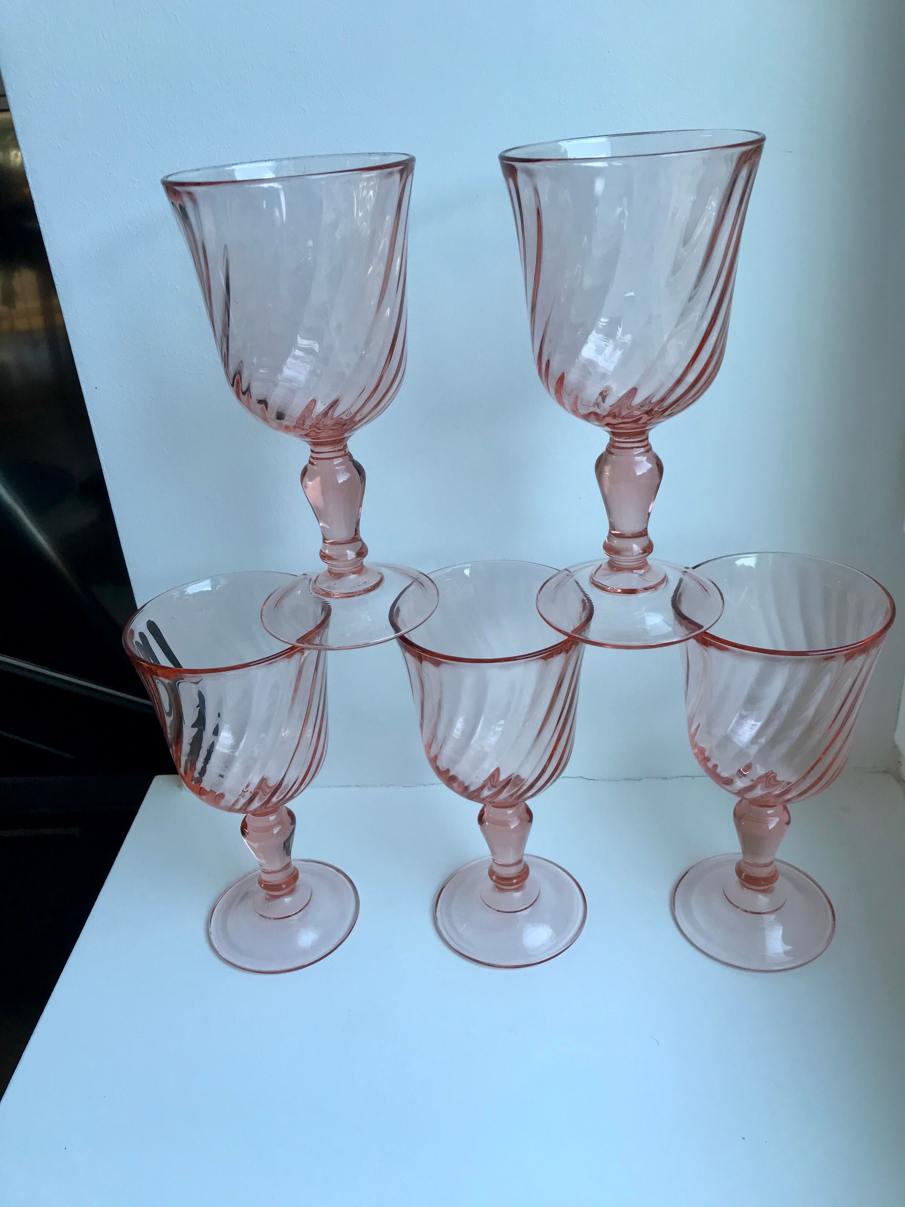Set of 5 pink wine glasses 50s