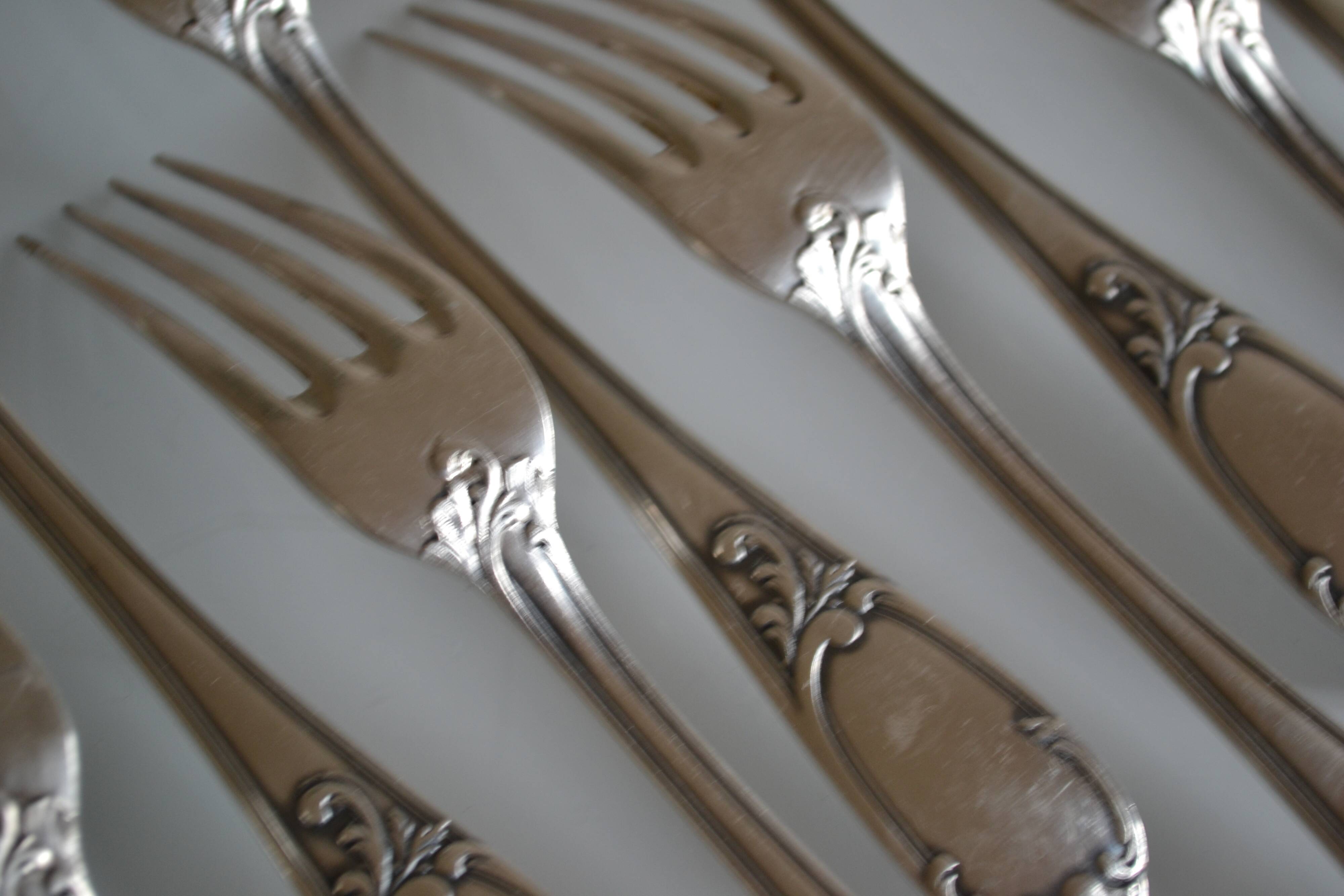 10 Frionnet François silver-plated table forks