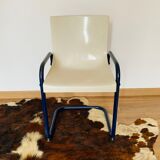 Chaise monocoque Meubles Gautier 1970