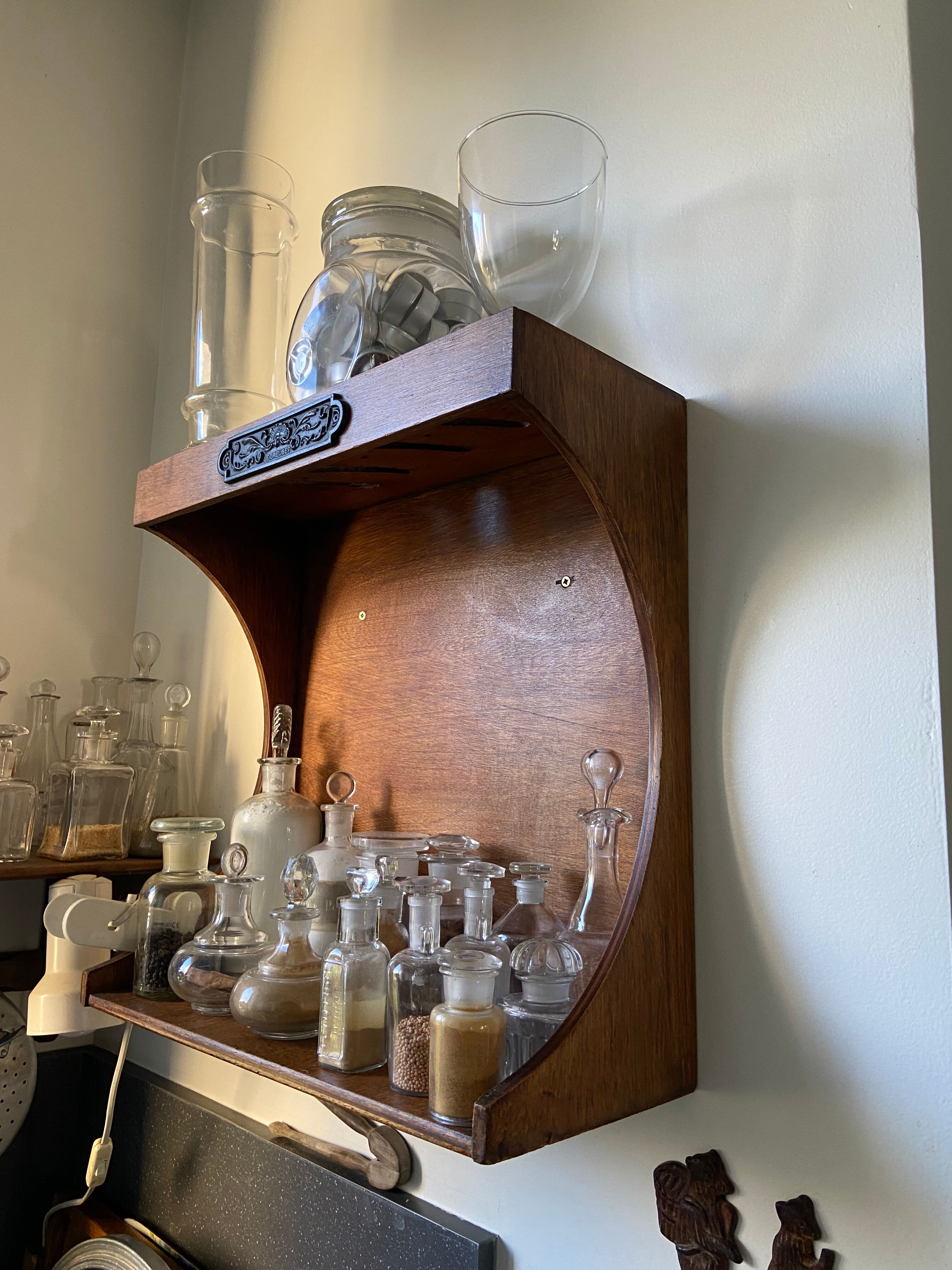 Wall shelf Le Creuset vintage