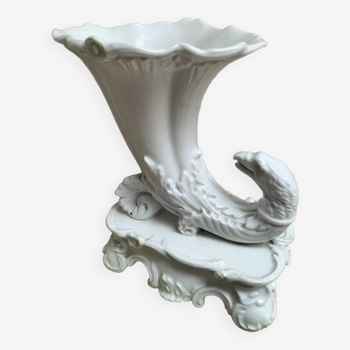 Vase empire en porcelaine