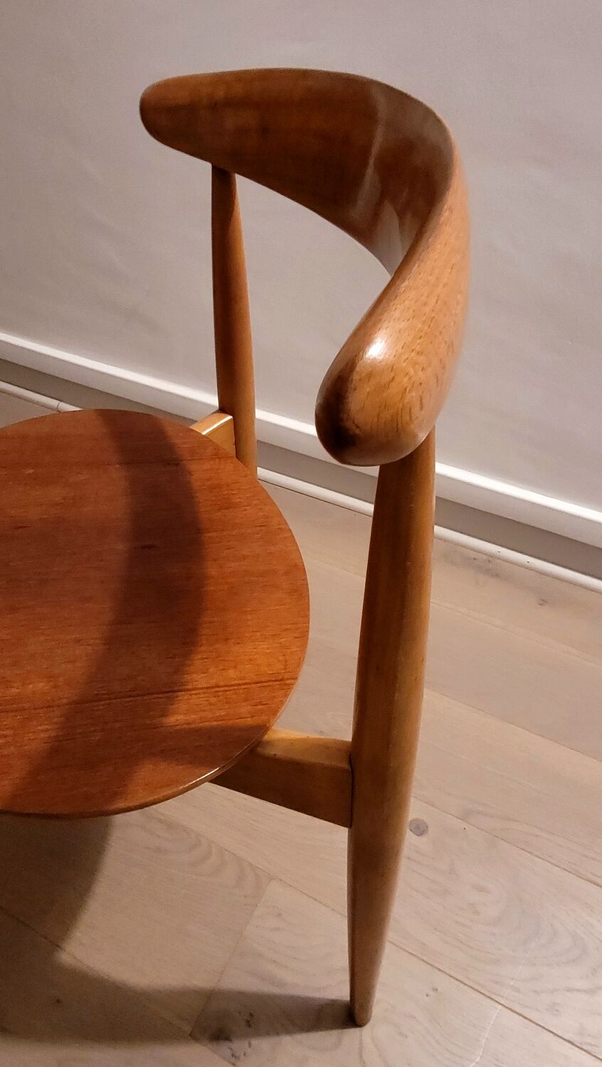 Chair 4103 by Hans Wegner