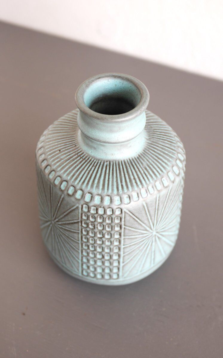 Mid-century Scandinavian modern art design pottery vase by Mari Simmulson for Upsala Ekeby, Sweden, 1970s