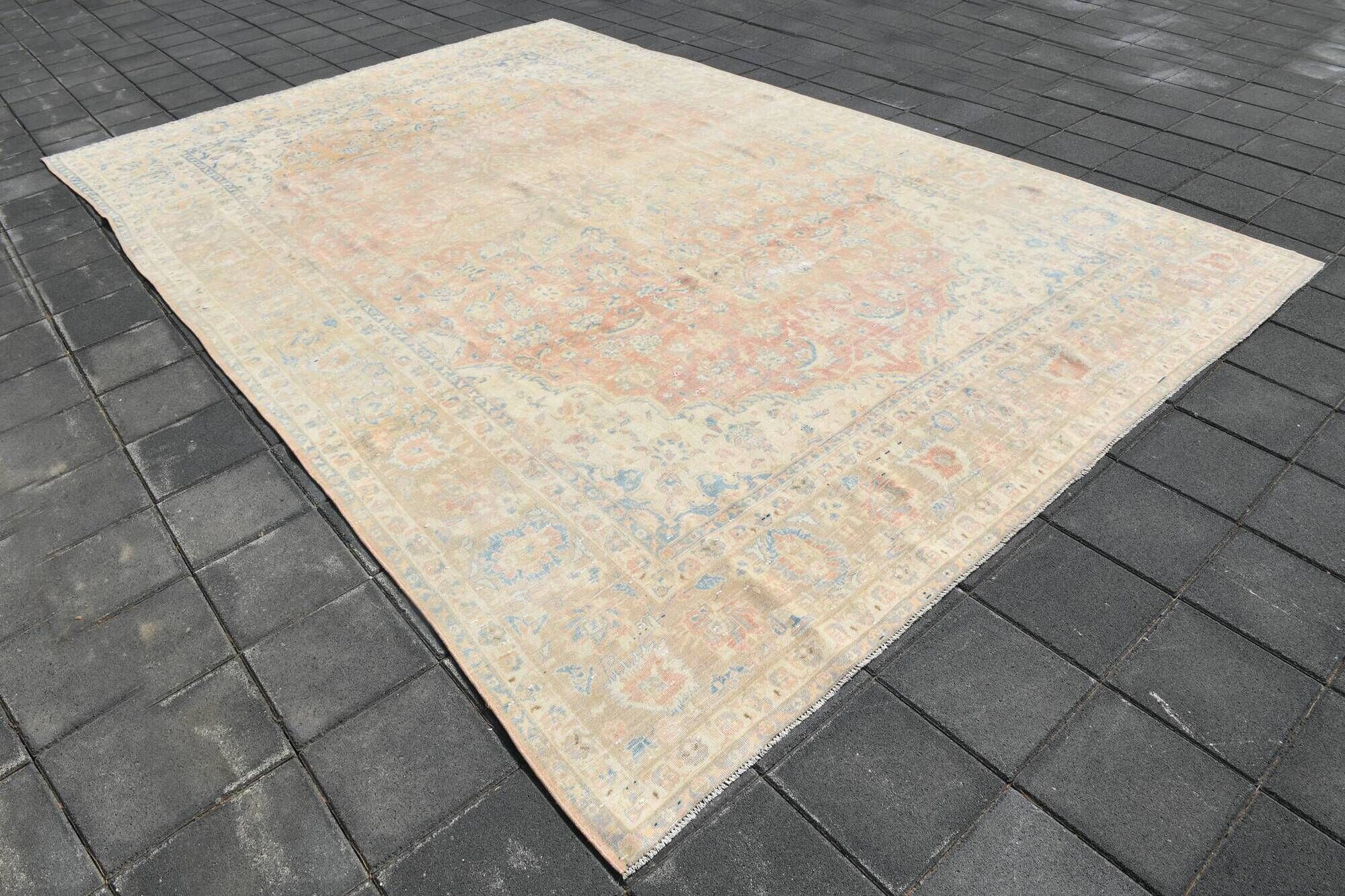 Shades Of Pink Large Vintage Persian Carpet, Hand Knotted Rug, 282x426 Cm