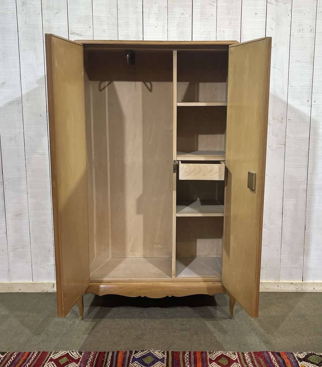 Art Deco mirrored cabinet from the 1950s in beech