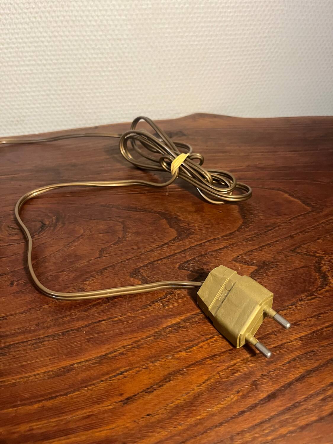 Solid wood table lamp base from the 60s