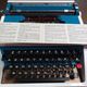 Underwood 315 portable blue typewriter with carrying case Like NEW