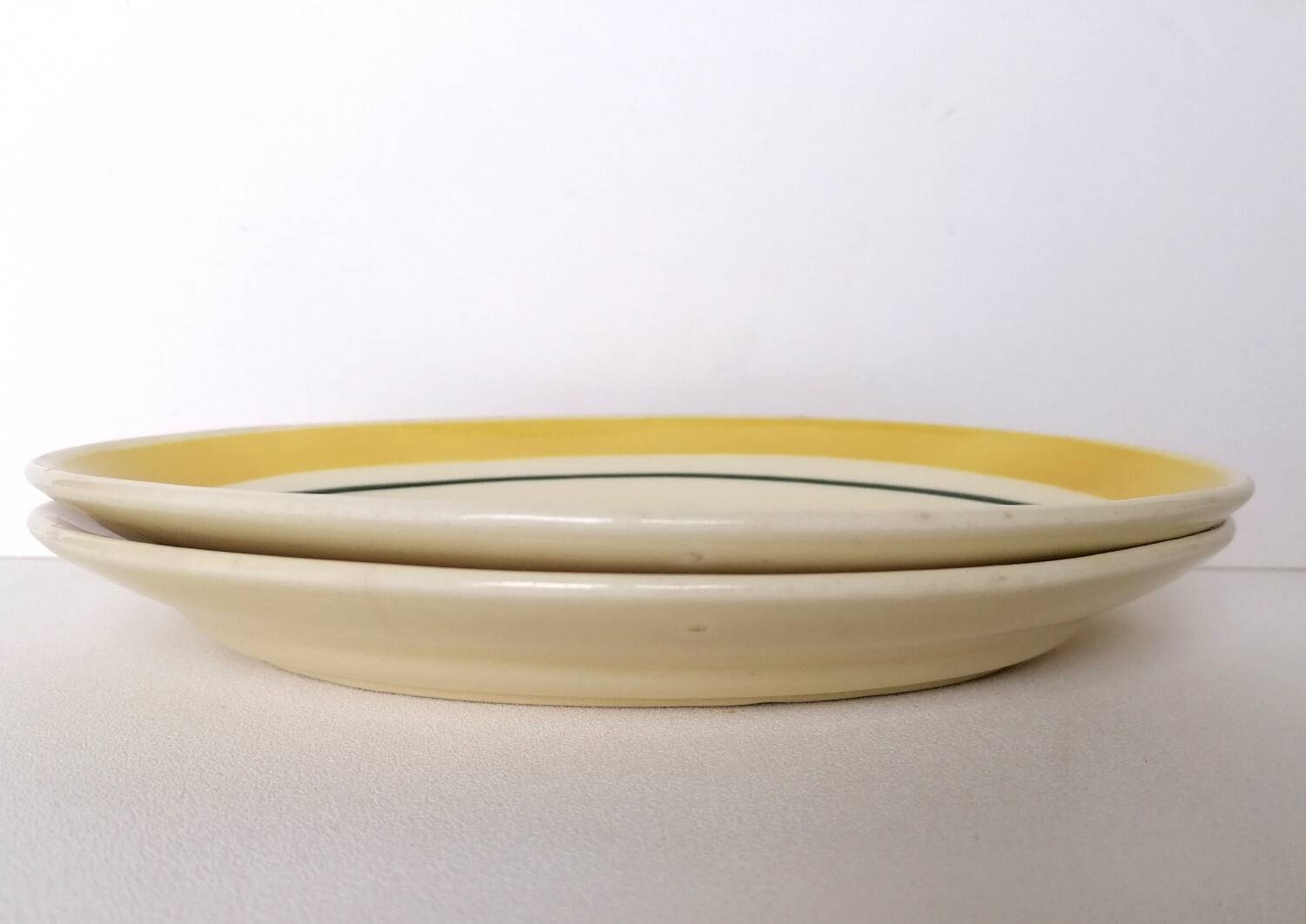 Two Gien primefleur bowls Carolina collection