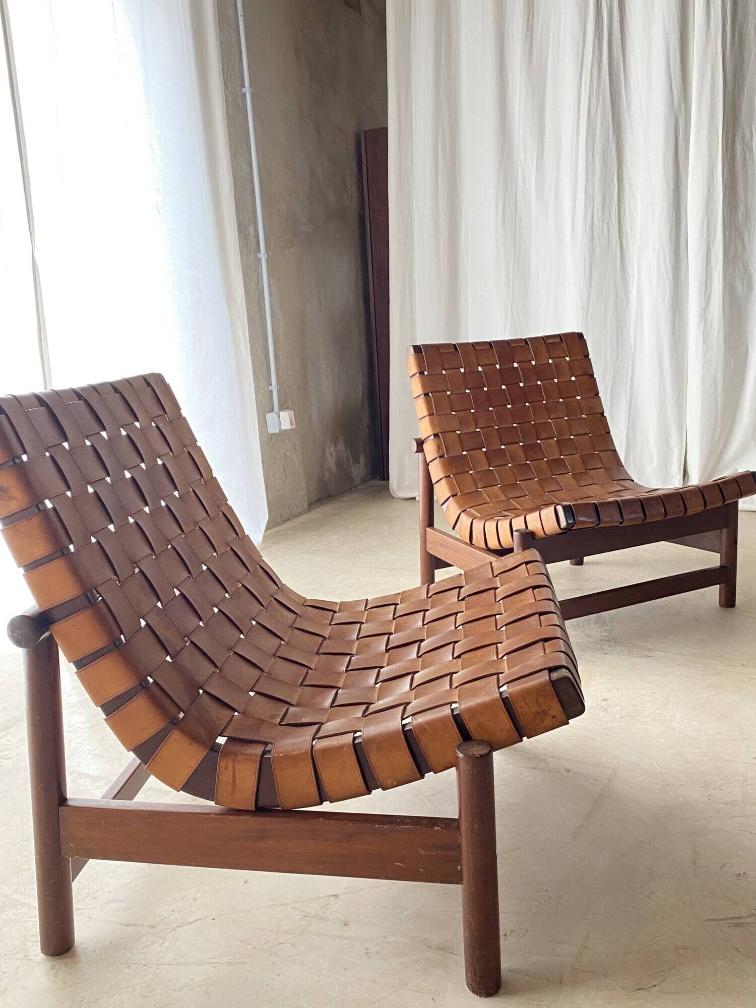 2 Guama armchairs by Gonzalo Córdoba, 1959. Dujo Cuba.