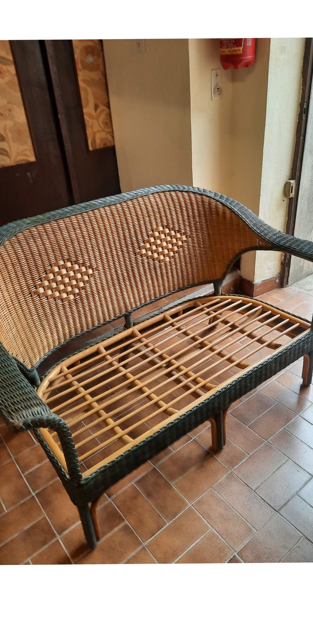2-seater bench