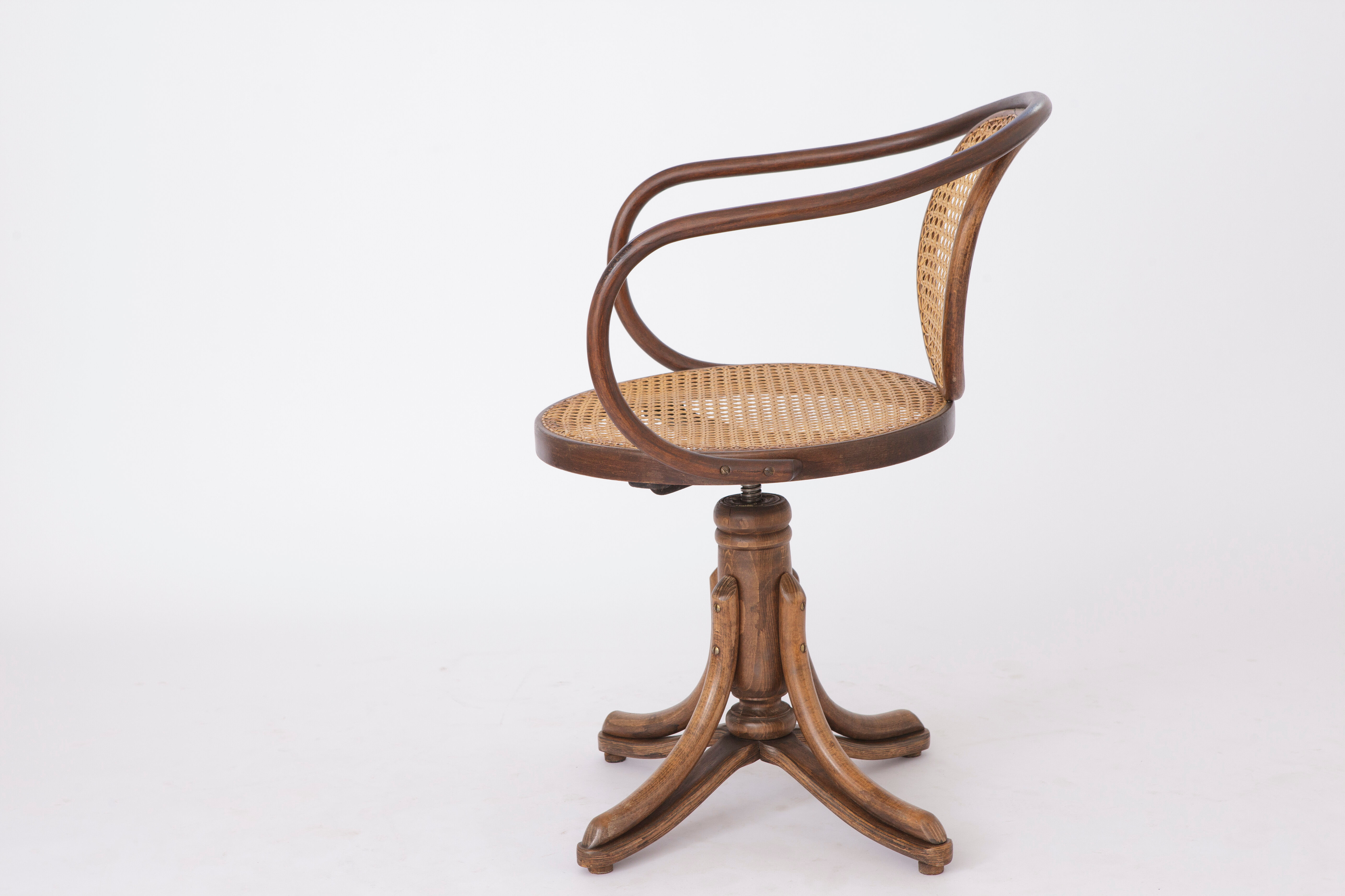 Chaise de bureau vintage en bois courbé tresse viennoise