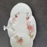 Dish with handle