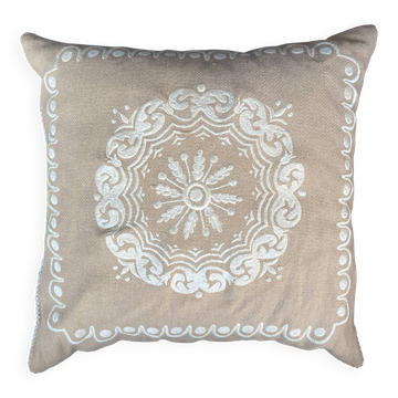 Cushion Pierre Frey Paris 40x40 embroidered wool – feather filling