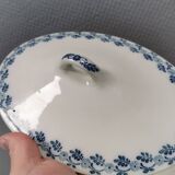 A very old Villeroy & Boch soup tureen. From about 1910-1920.