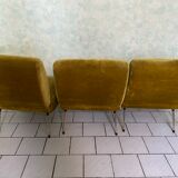 Suite de trois fauteuils pelfran  modèle kiss