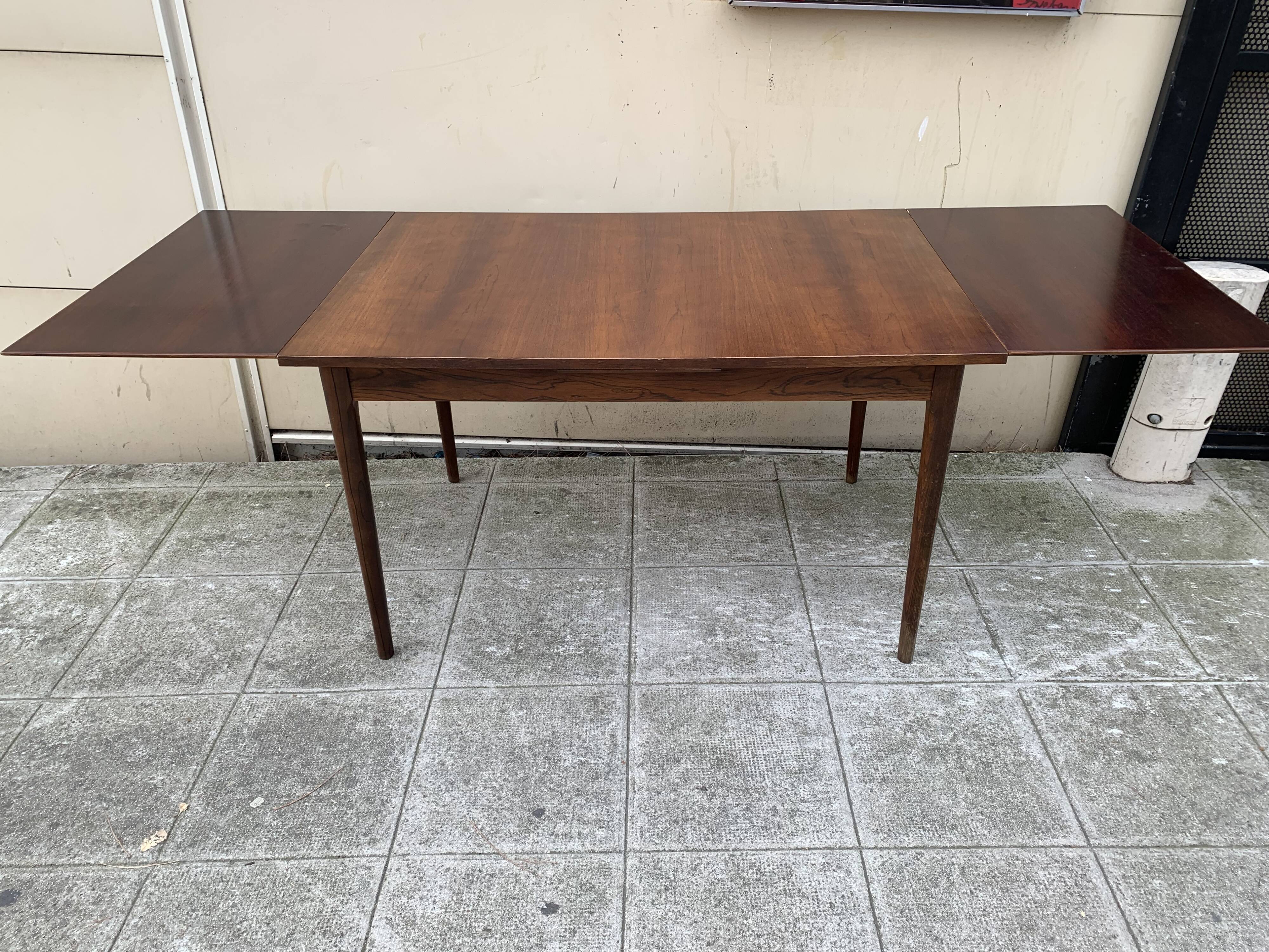 Scandinavian table with teak extensions house Lübke 1960
