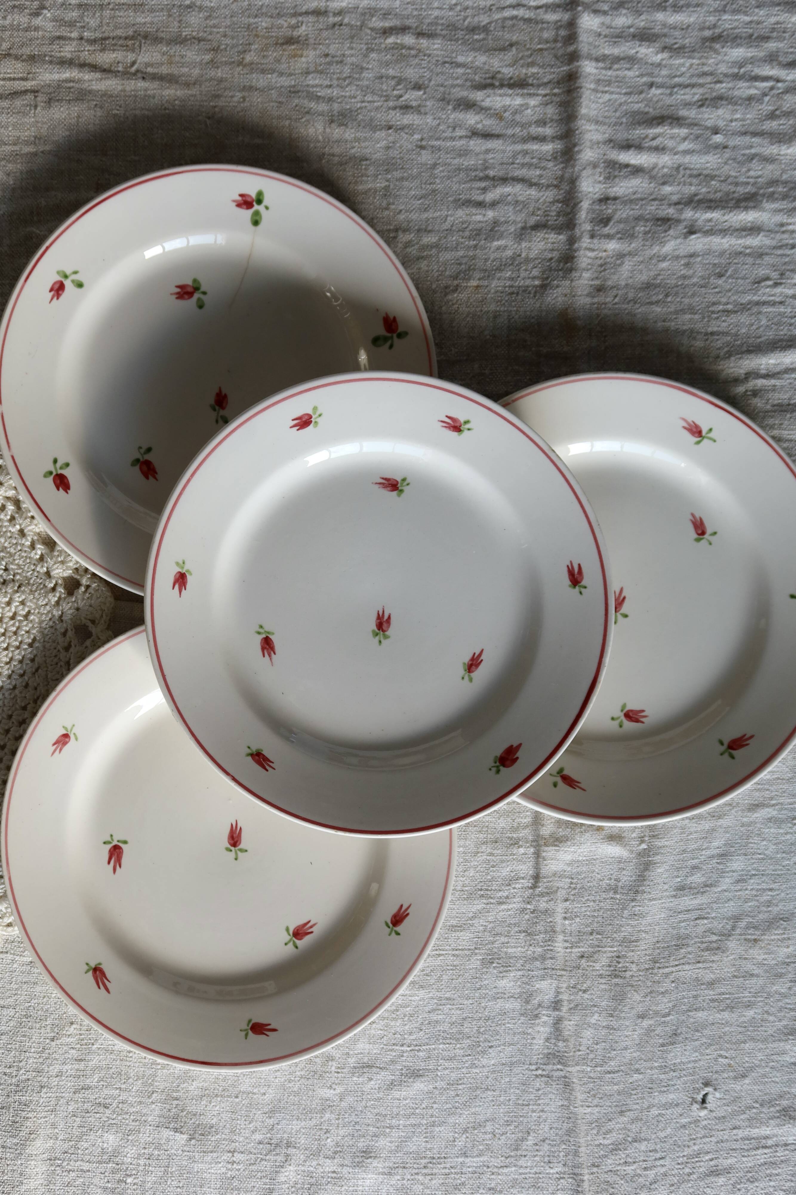 4 vintage earthenware dessert plates - Small floral pattern