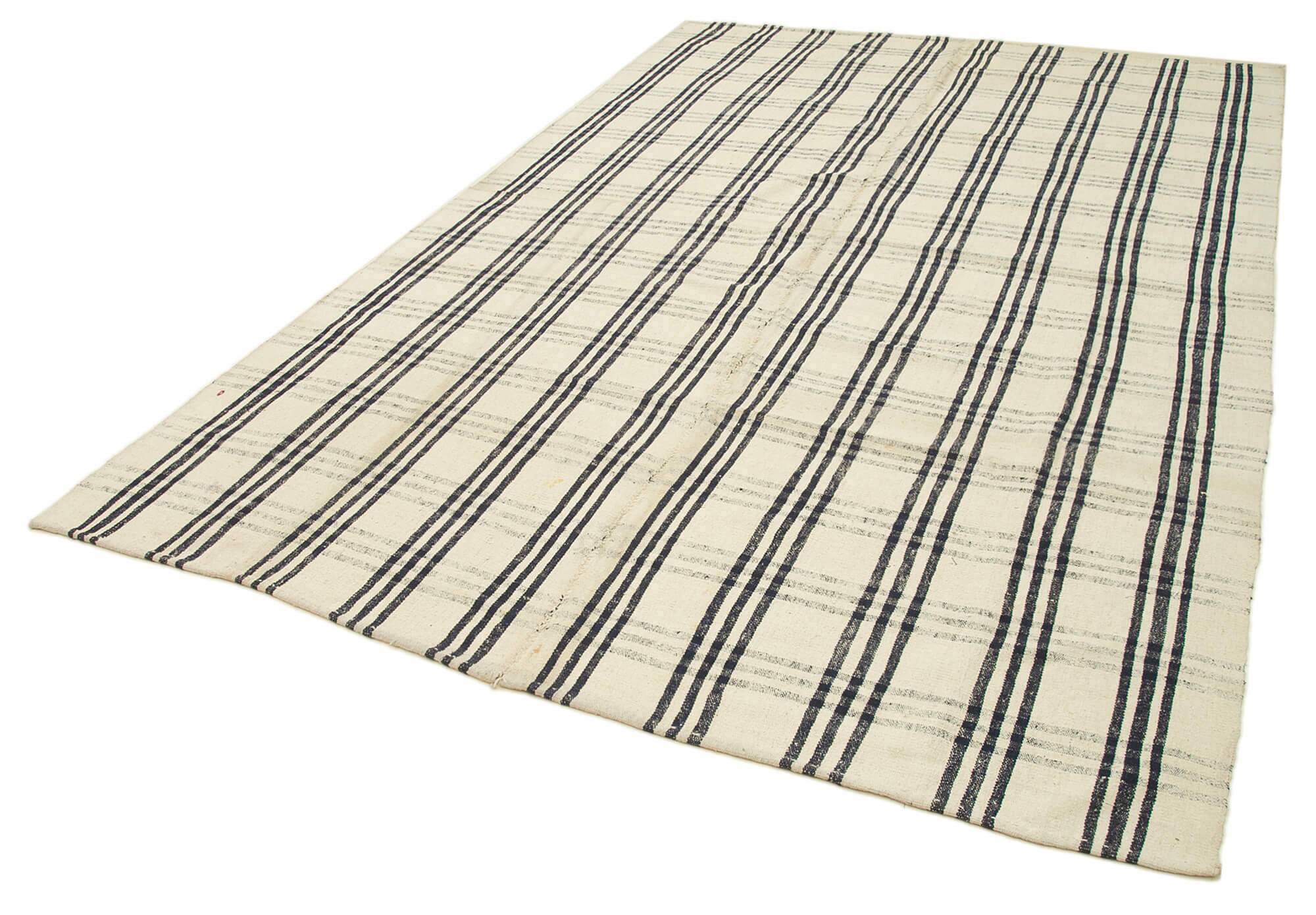 Turkish Handmade Vintage Anatolian Kilim 205 cm x 323 cm