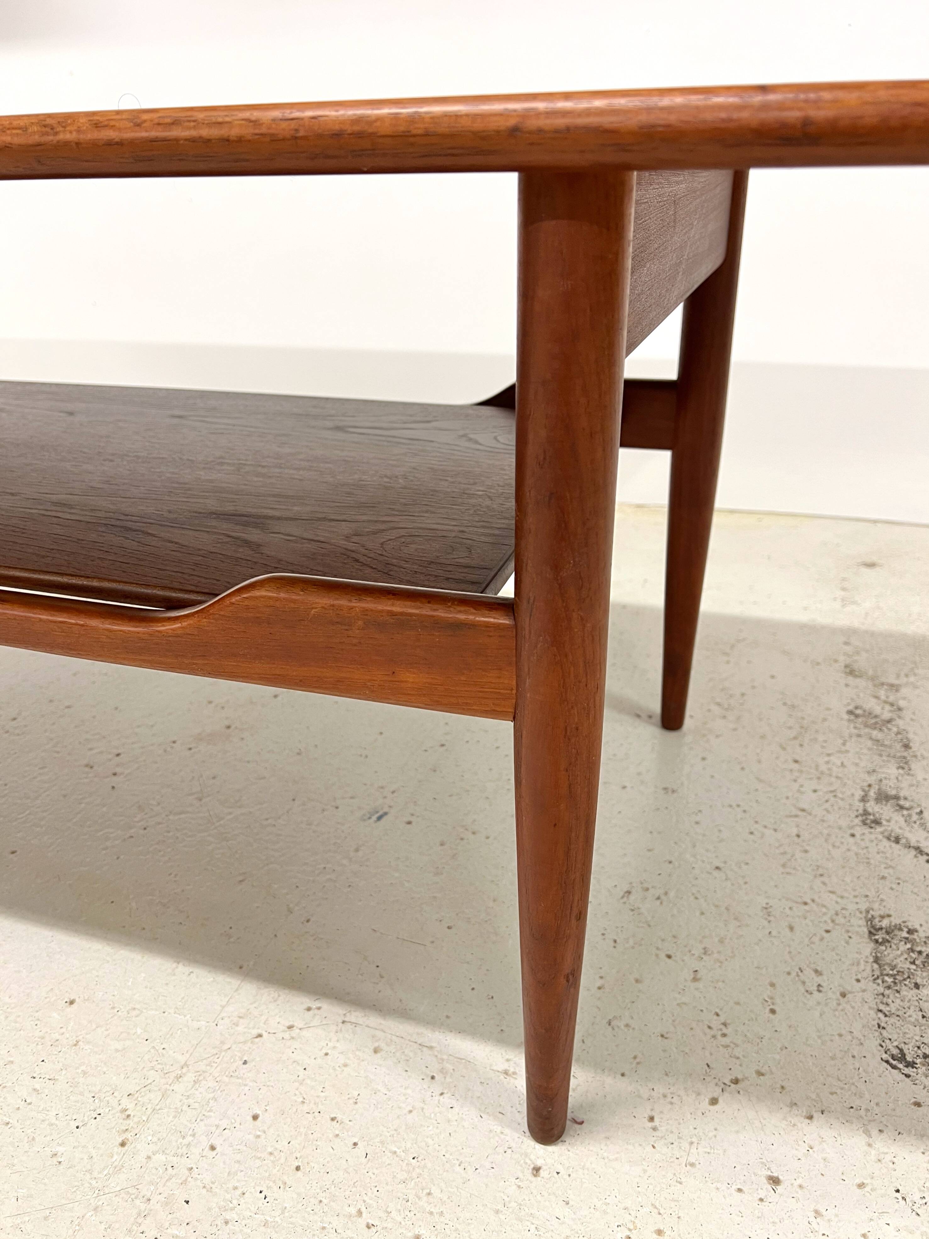 Table basse danoise en teck