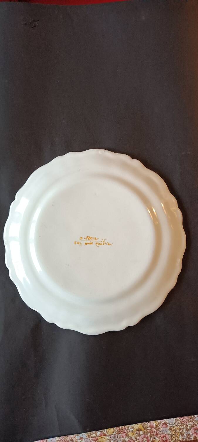 Martres Tolosane Orange earthenware plate