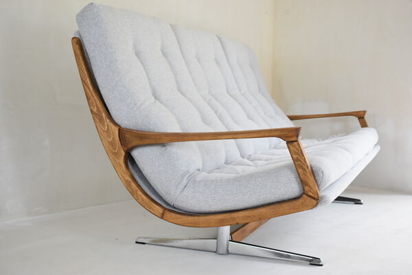 Canapé scandinave original, années 1960, vintage, entièrement restauré, tissu gris clair