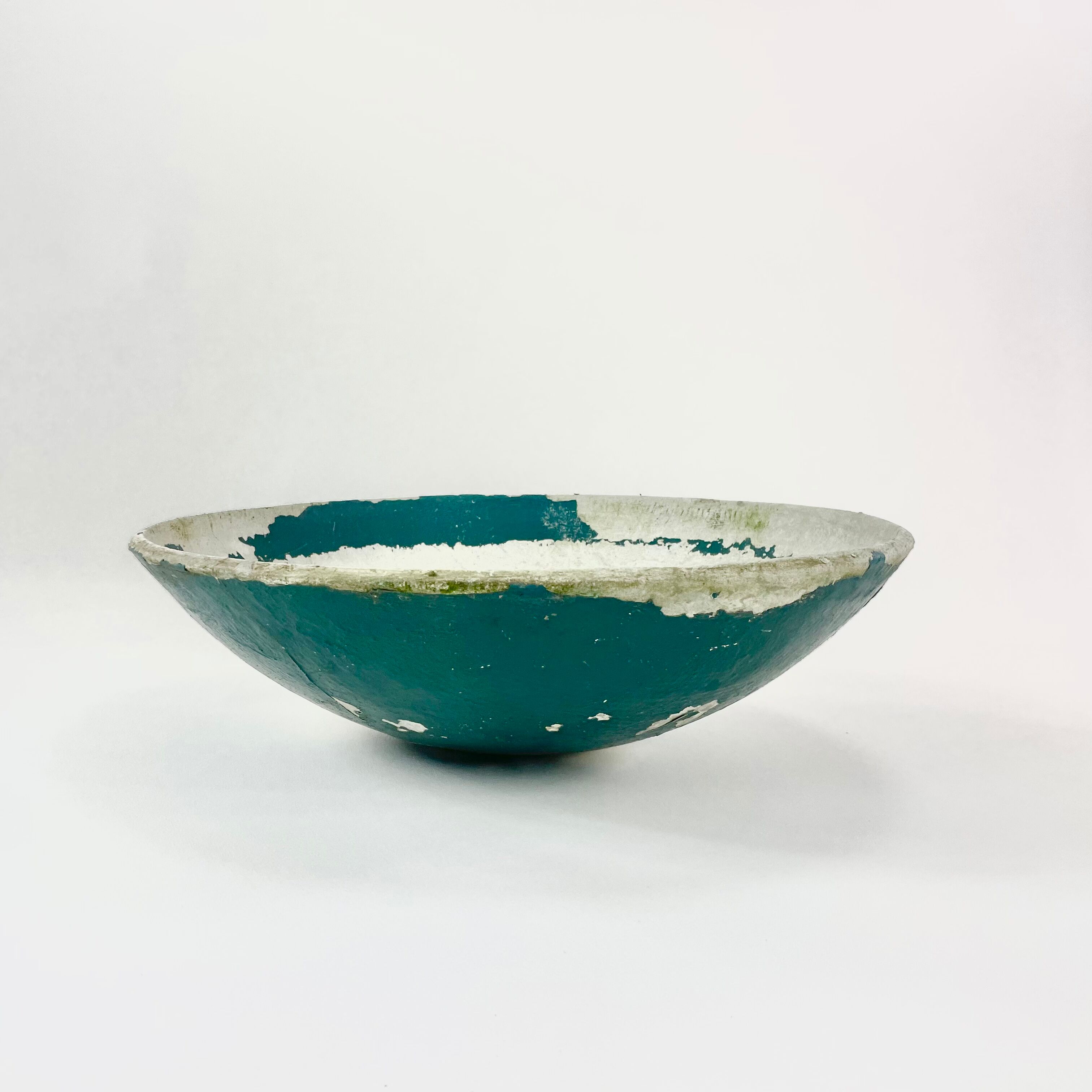 Vasque design René Pechère Eternit circa 1950