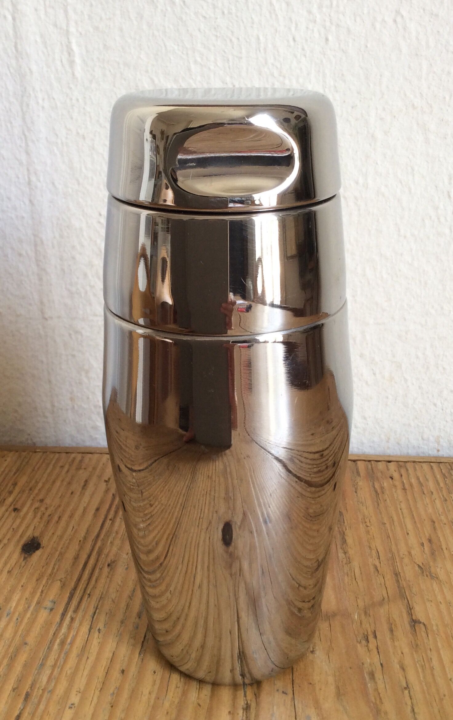 Shaker Alessi, stainless steel, 20cm