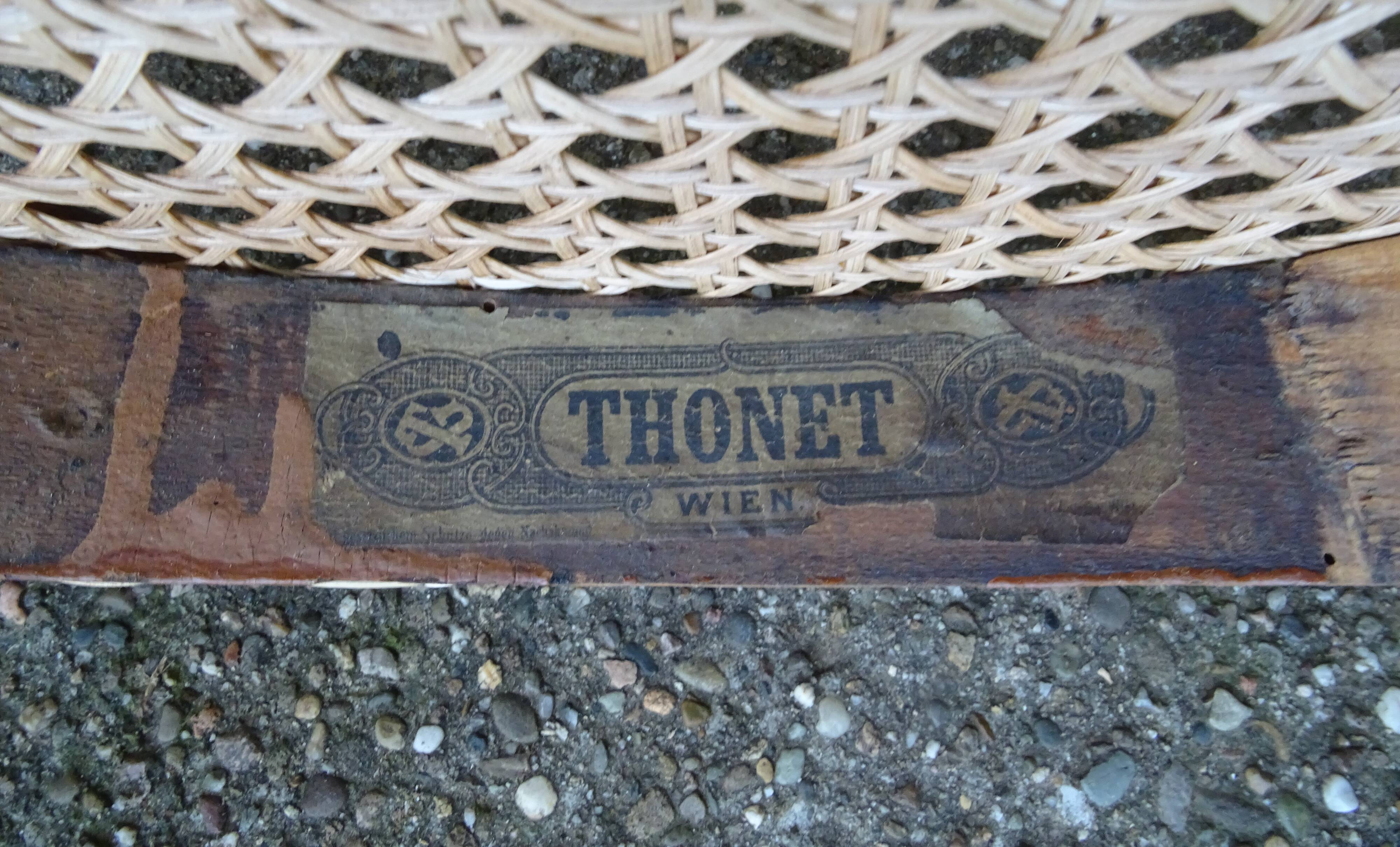 2 chaises Thonet N°20, canne neuve Omega, vers 1890