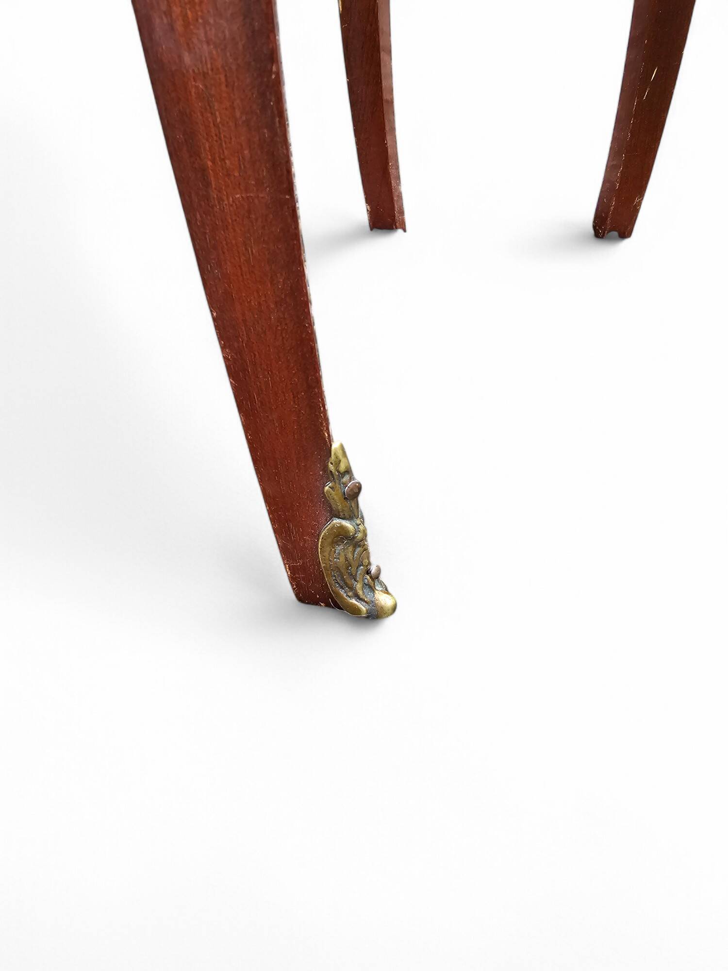Pair of Louis XV style bedside tables with rosewood marquetry