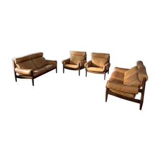 Leather living room set by Durlet