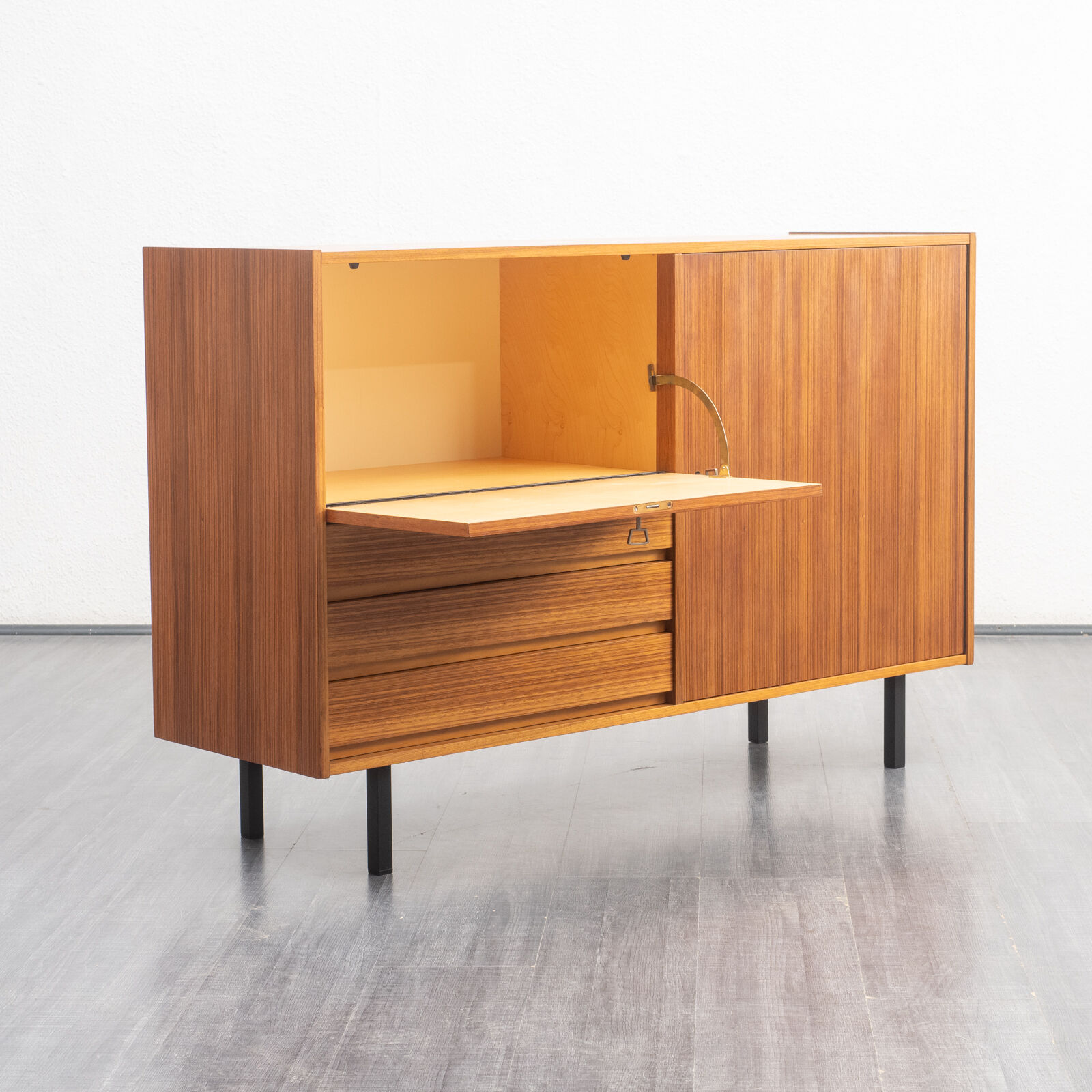 Enfilade high 60s, walnut, restored