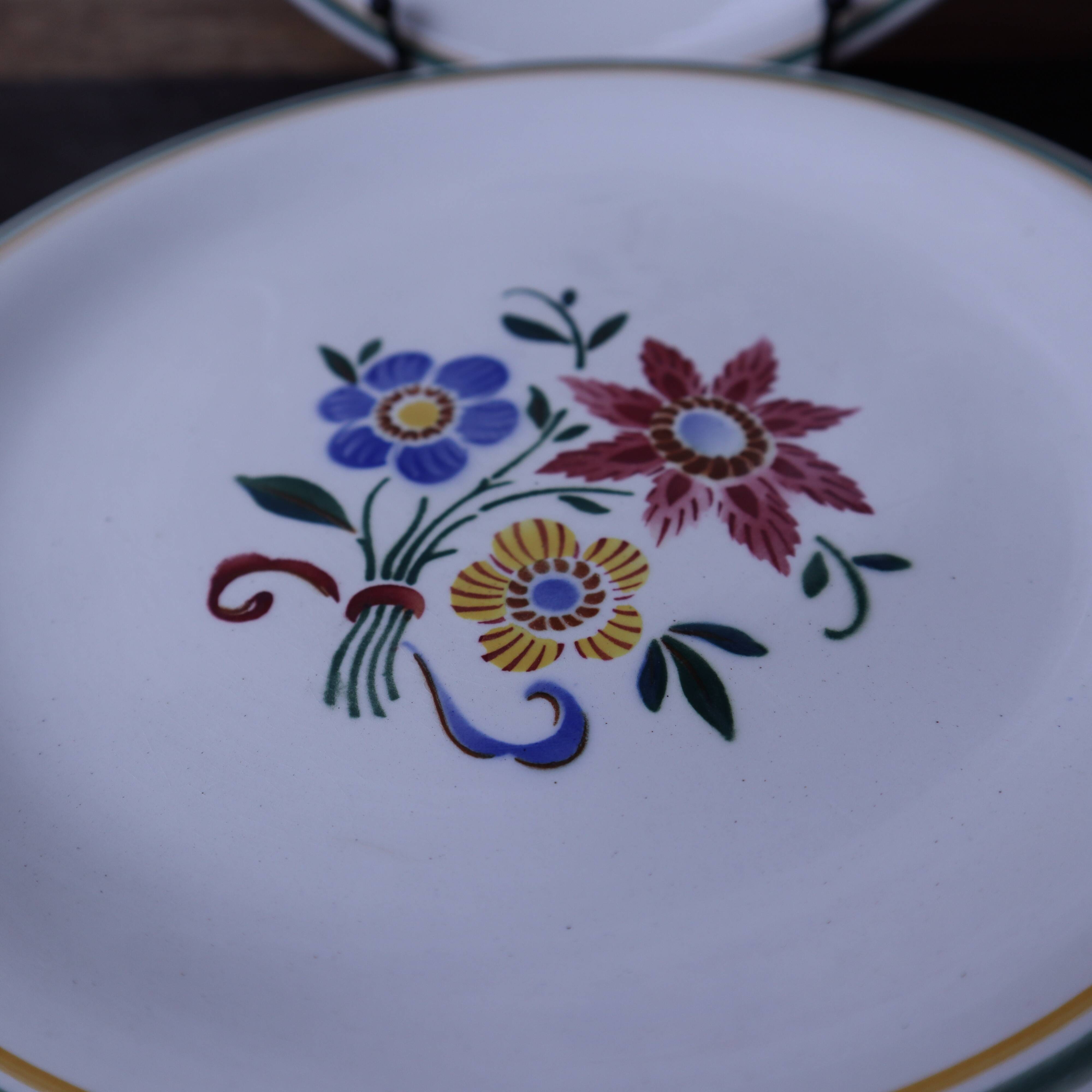 5 flat plates and 1 deep plate Sarreguemines "Dole"